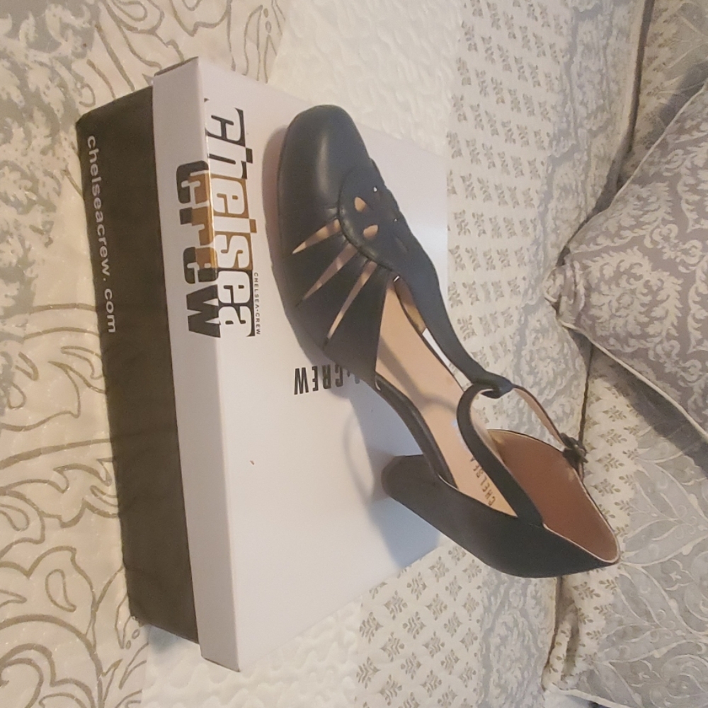Chelsea shoes